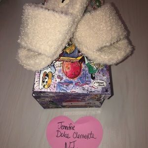 Jeffrey Campbell Sherpa fur slides. Brand new in box size medium 8-9